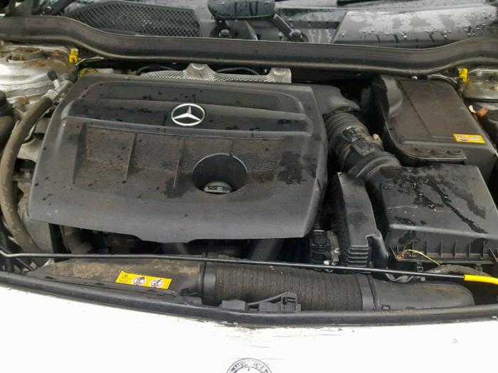 Mercedes A 1.5 A-180 CDI, A-180d 16V Skrotfordon (2013, POLAR SILBER)