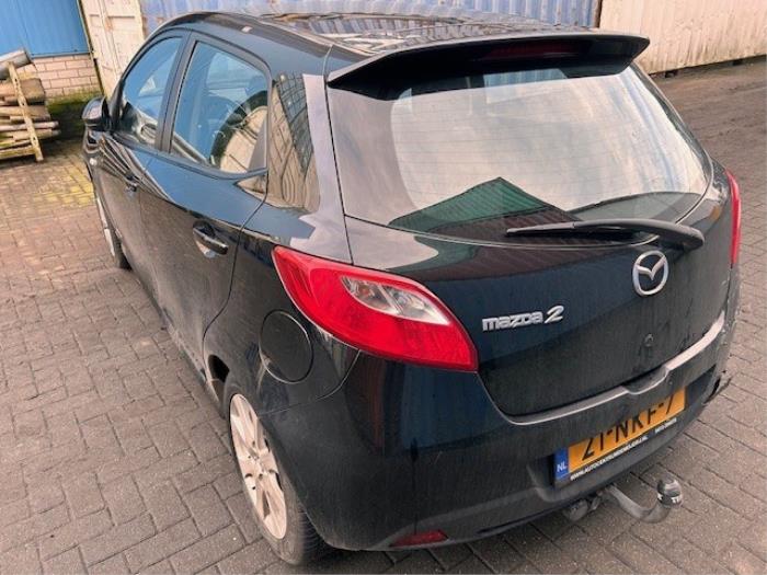 Mazda 2 1.3 16V S-VT High Power Skrotfordon (2010, ZWART)
