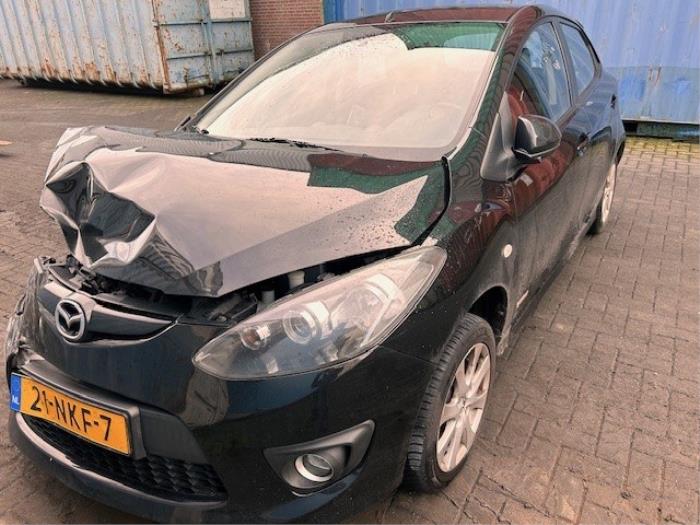 Mazda 2 1.3 16V S-VT High Power Skrotfordon (2010, ZWART)