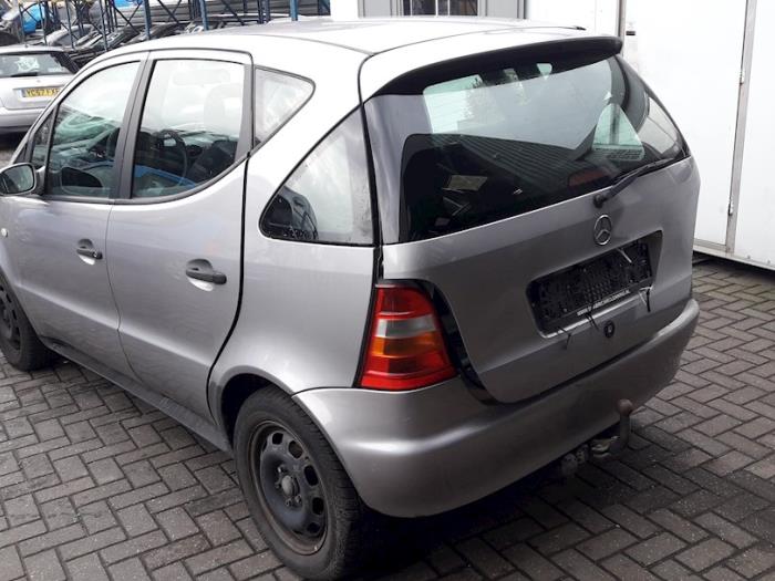 Mercedes A 1.4 A-140 Skrotfordon (1998, GRIJS)