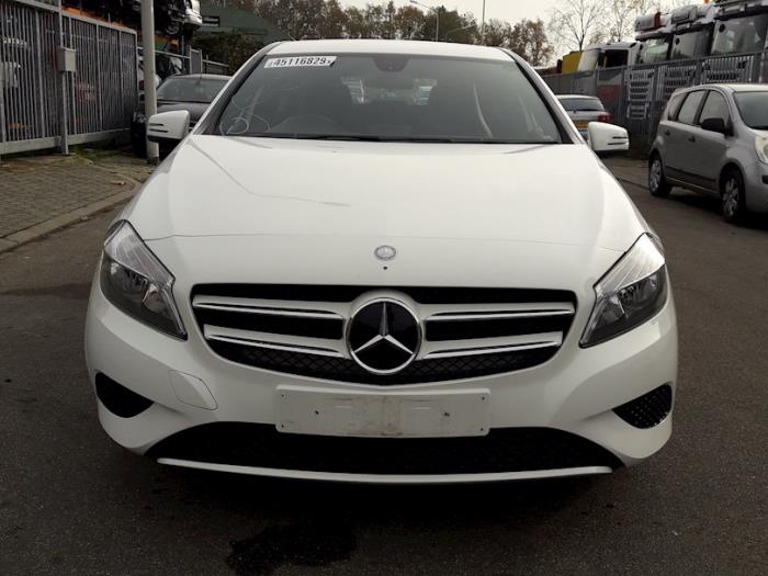 Mercedes A 1.6 A-180 16V Sloopvoertuig (2015, Wit)