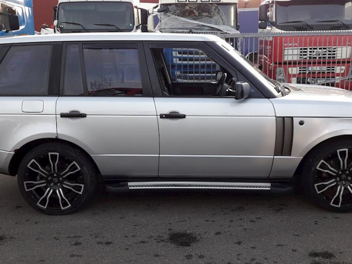 Landrover Vogue Sloopvoertuig (2004, Zilvergrijs)