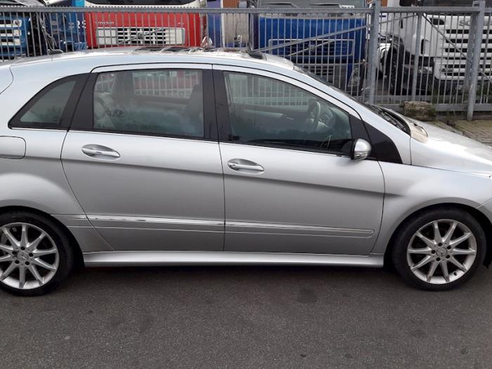 Mercedes B 1.7 B-170 16V Sloopvoertuig (2007, Zilvergrijs)