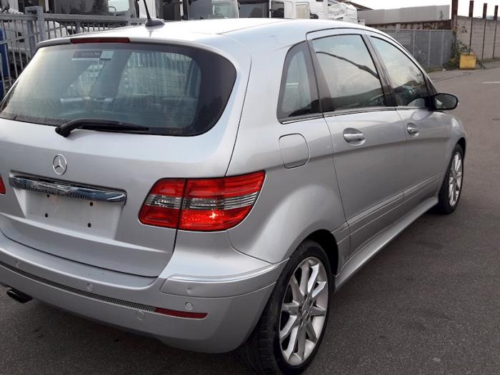 Mercedes B 1.7 B-170 16V Sloopvoertuig (2007, Zilvergrijs)