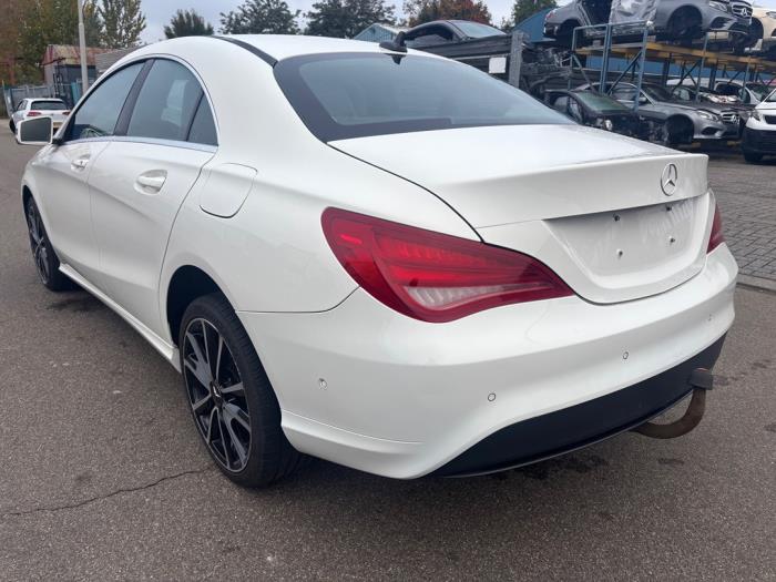 Mercedes CLA 1.8 CLA-200 CDI 16V Skrotfordon (2013, WIT)