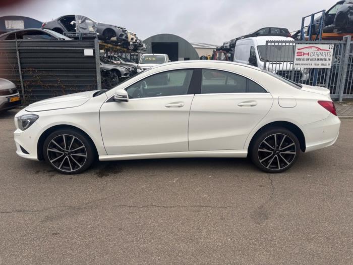 Mercedes CLA 1.8 CLA-200 CDI 16V Skrotfordon (2013, WIT)