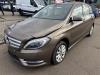 Mercedes B 1.6 B-180 BlueEFFICIENCY Turbo 16V Skrotfordon (2013, GRIJS)