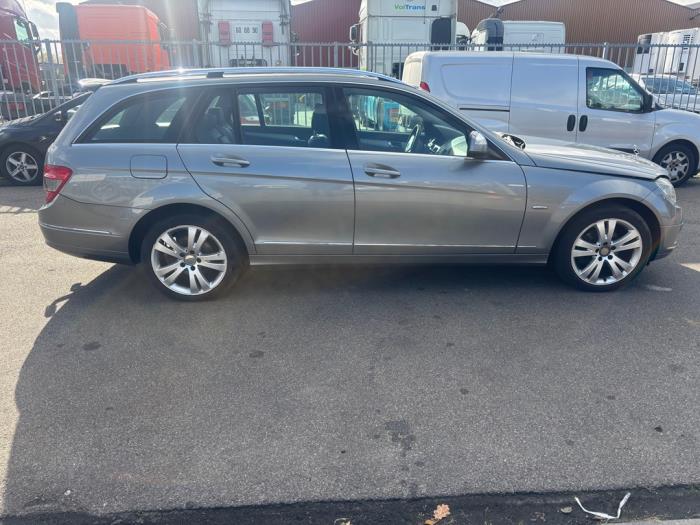 Mercedes C Estate 1.8 C-180K 16V Skrotfordon (2008, GRIJS)