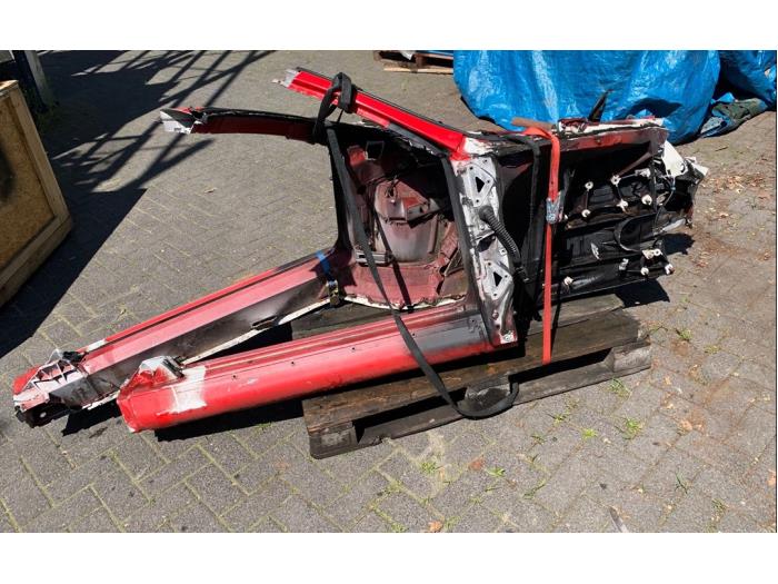 Ferrari F430 Skrotfordon (2005, DONKER ROOD)