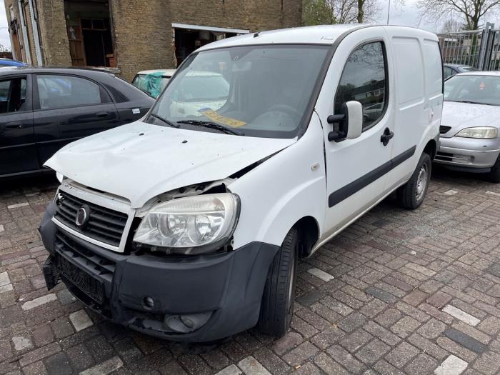 Fiat Doblo Cargo 1.9 JTD Sloopvoertuig (2009, Graniet)