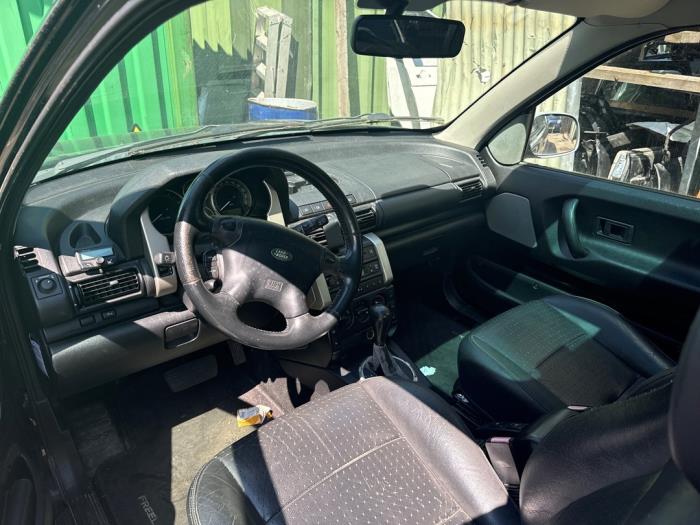 Landrover Freelander Hard Top 2.0 td4 16V Skrotfordon (2004, NIET VAN TOEPASSING)