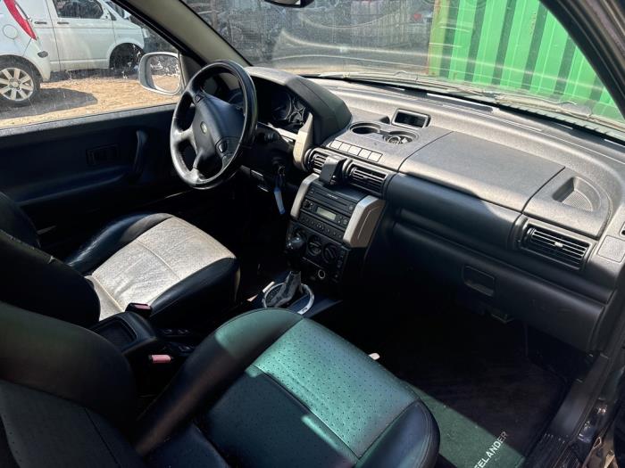 Landrover Freelander Hard Top 2.0 td4 16V Skrotfordon (2004, NIET VAN TOEPASSING)