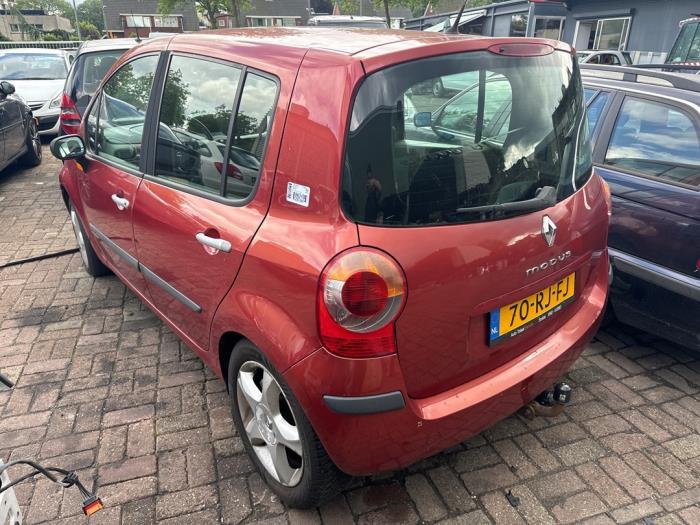 Renault Modus/Grand Modus 1.4 16V Skrotfordon (2005, ROOD)