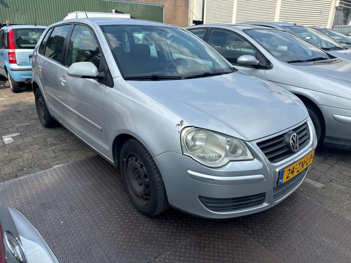 Volkswagen Polo IV 1.4 TDI 70 Sloopvoertuig (2008, Grijs)