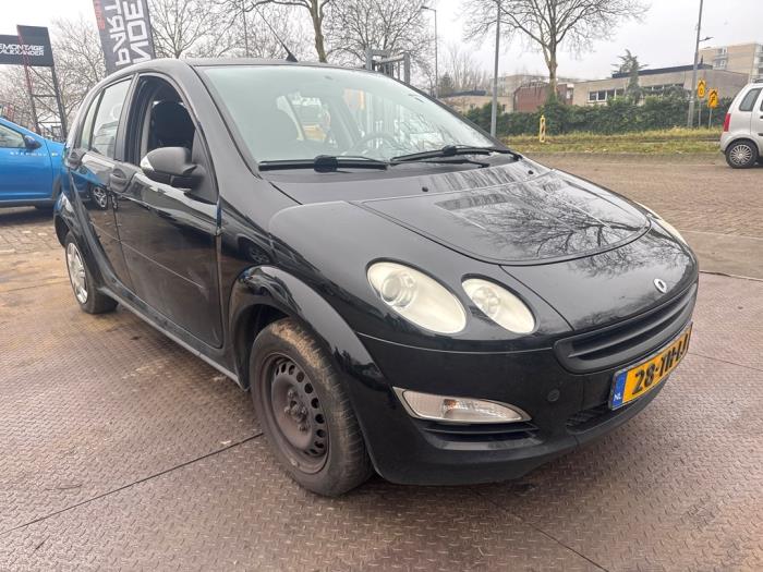 Smart Forfour 1.0 12V Sloopvoertuig (2006, Zwart)