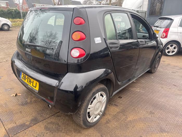 Smart Forfour 1.0 12V Sloopvoertuig (2006, Zwart)