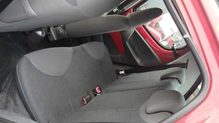 Peugeot 107 1.0 12V Sloopvoertuig (2008, Rood)