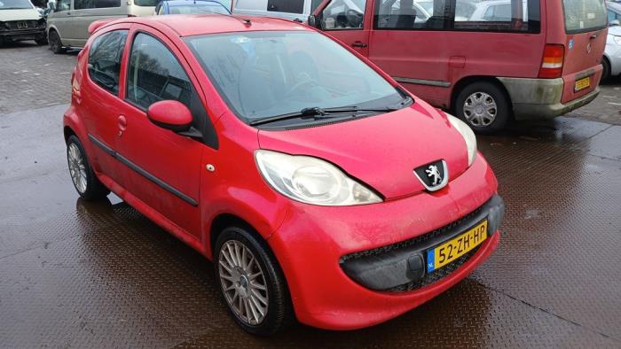 Peugeot 107 1.0 12V Sloopvoertuig (2008, Rood)