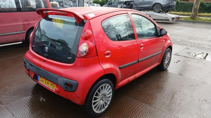 Peugeot 107 1.0 12V Sloopvoertuig (2008, Rood)