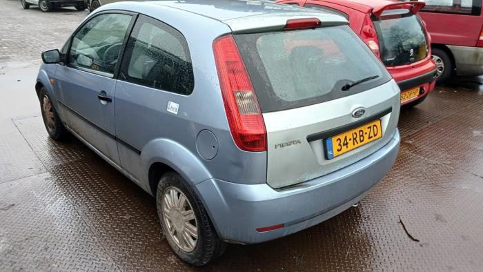 Ford Fiesta 5 1.3 Skrotfordon (2005, BLAUW)