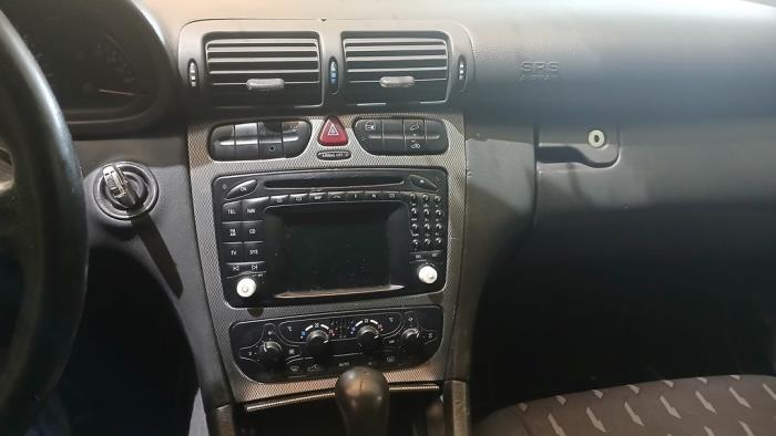 Mercedes C Sportcoupé 2.0 C-200K 16V Sloopvoertuig (2002, Blauw)