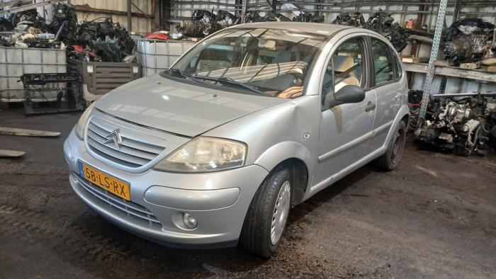 Citroen C3 1.4 Skrotfordon (2003, GRIJS)