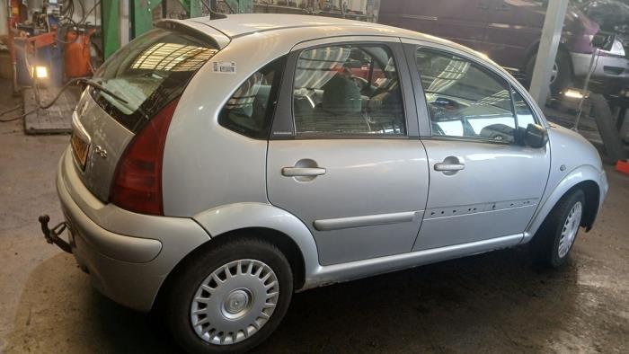 Citroen C3 1.4 Skrotfordon (2003, GRIJS)