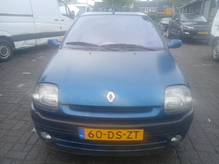 Renault Clio II 1.6 RN, RT Skrotfordon (1999, BLAUW)