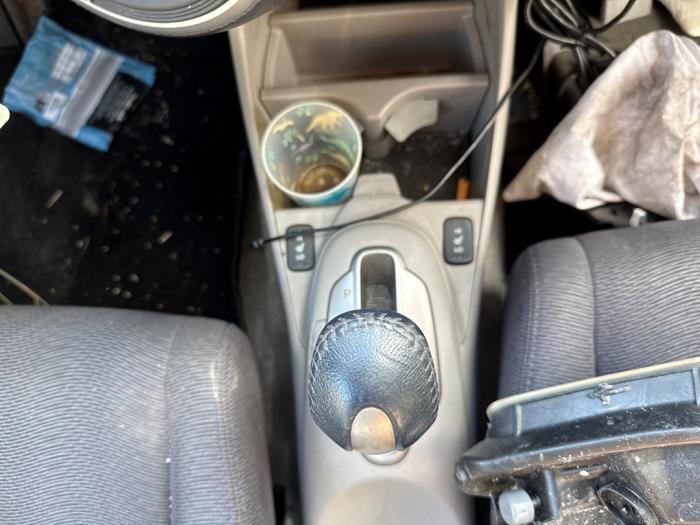 Honda Insight 1.3 16V VTEC Samochód złomowany (2009, Bialy)