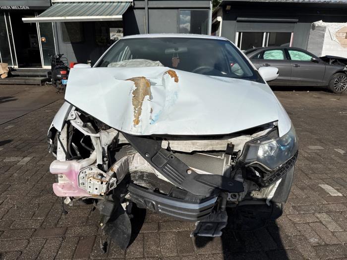 Honda Insight 1.3 16V VTEC Samochód złomowany (2009, Bialy)