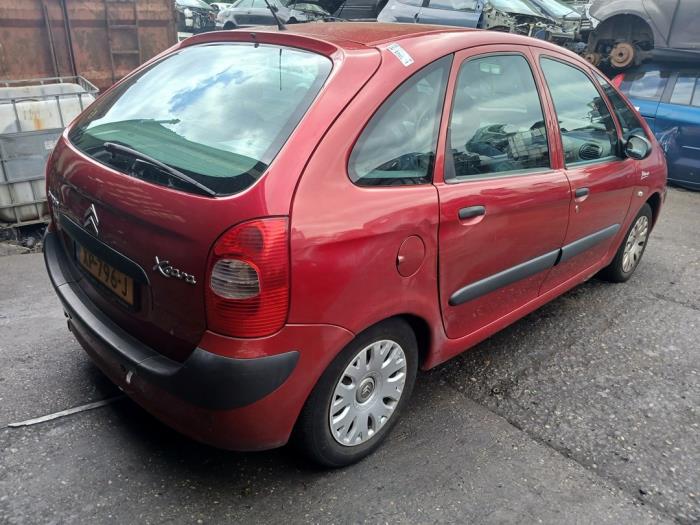 Citroen Xsara Picasso 1.6i 16V Sloopvoertuig (2007, Rood)