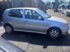 Volkswagen Polo III 1.4 16V 75 Skrotfordon (2001, GRIJS)