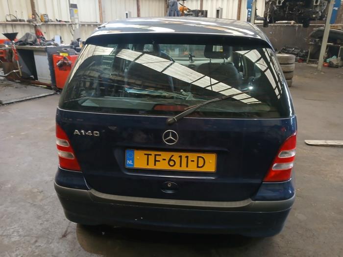 Mercedes A 1.4 A-140 Skrotfordon (2003, BLAUW)