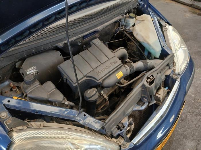 Mercedes A 1.4 A-140 Skrotfordon (2003, BLAUW)