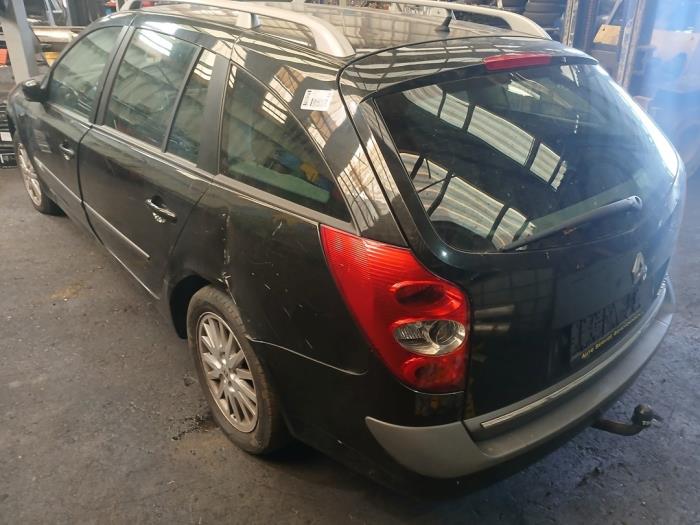 Renault Laguna II Grandtour 1.6 16V Samochód złomowany (2007, Czarny)