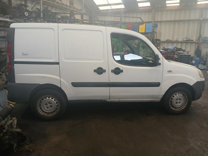 Fiat Doblo Cargo 1.3 D 16V Multijet Sloopvoertuig (2008, Graniet)