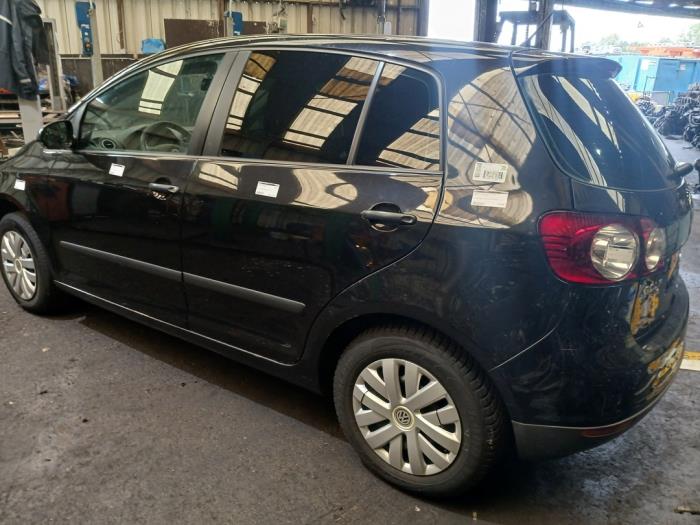 Volkswagen Golf V 1.4 FSI 16V Skrotfordon (2006, ZWART)