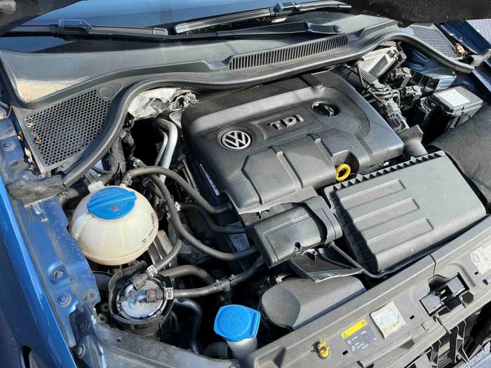Volkswagen Polo V 1.4 TDI DPF BlueMotion technology Skrotfordon (2015, BLAUW)
