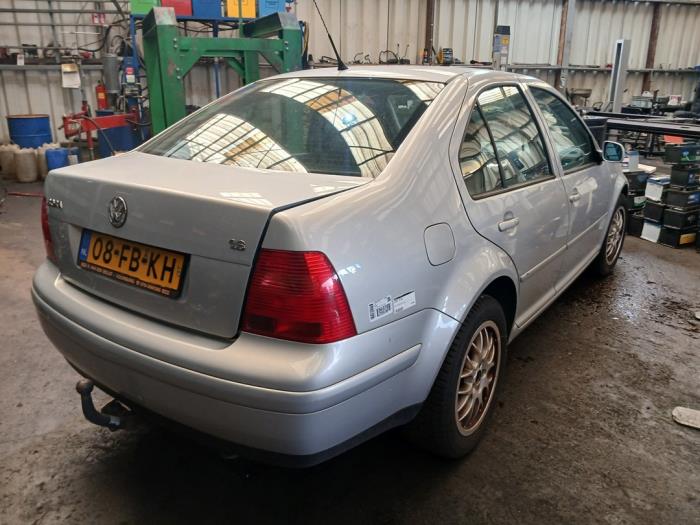 Volkswagen Bora 1.6 Sloopvoertuig (2000, Grijs)