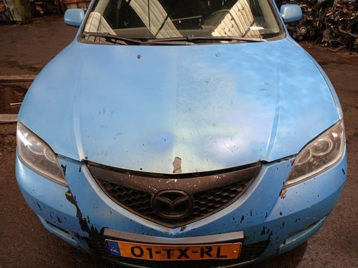Mazda 3 1.6i 16V Skrotfordon (2007, BLAUW)