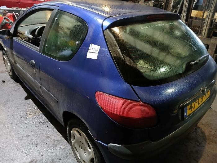 Peugeot 206 1.4 XR,XS,XT,Gentry Sloopvoertuig (2002, Blauw)