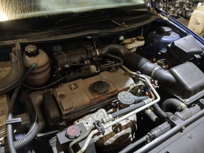 Peugeot 206 1.4 XR,XS,XT,Gentry Sloopvoertuig (2002, Blauw)