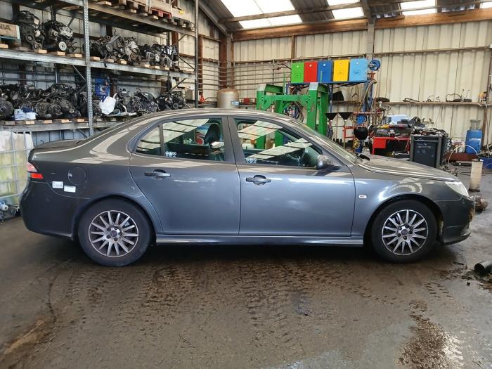 Saab 9-3 II 1.9 TTiD 16V Skrotfordon (2011, GRIJS)