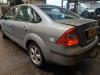 Ford Focus 2 1.6 16V Skrotfordon (2005, GRIJS)