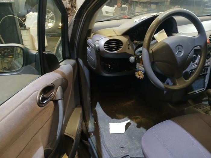 Mercedes A 1.4 A-140 Sloopvoertuig (2001, Grijs)