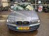 BMW 3 serie 316i Skrotfordon (1999, BLAUW)