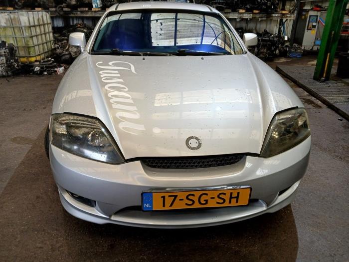 Hyundai Coupe 2.7 V6 24V Sloopvoertuig (2006, Grijs)