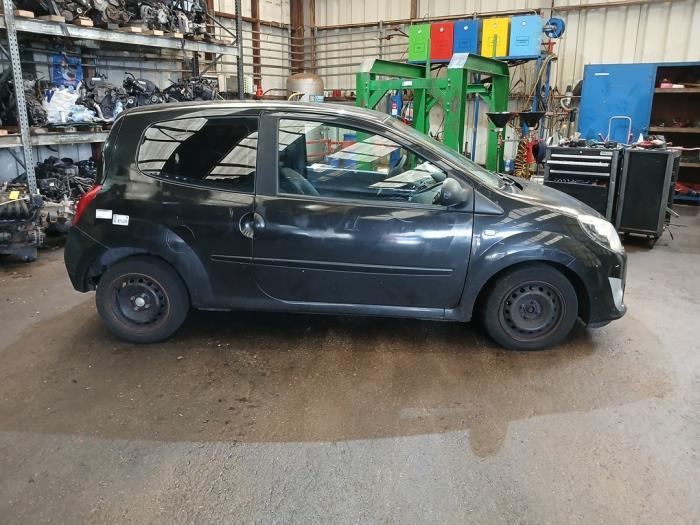 Renault Twingo II 1.2 Skrotfordon (2009, ZWART)