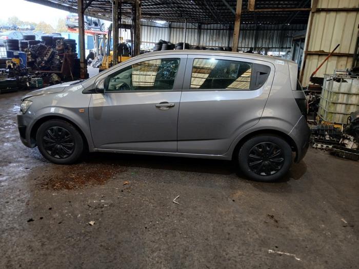 Chevrolet Aveo 1.3 D 16V Sloopvoertuig (2012, Grijs)