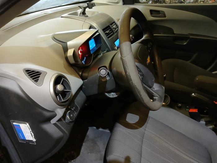 Chevrolet Aveo 1.3 D 16V Sloopvoertuig (2012, Grijs)